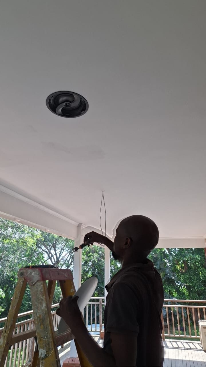 fitment of mt edgecombe home in ceiling speakers